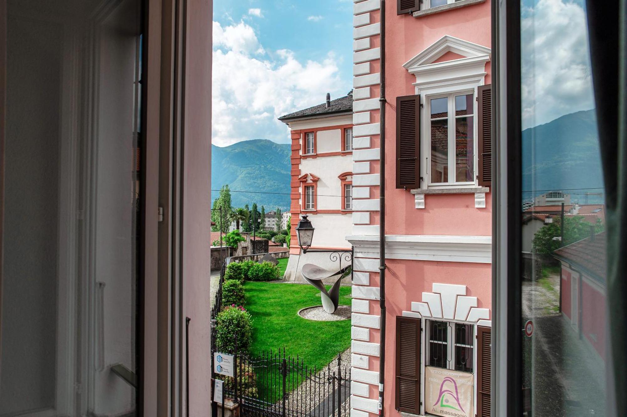 Pardo Apartments By Quokka 360 - Locarno Old Town Экстерьер фото